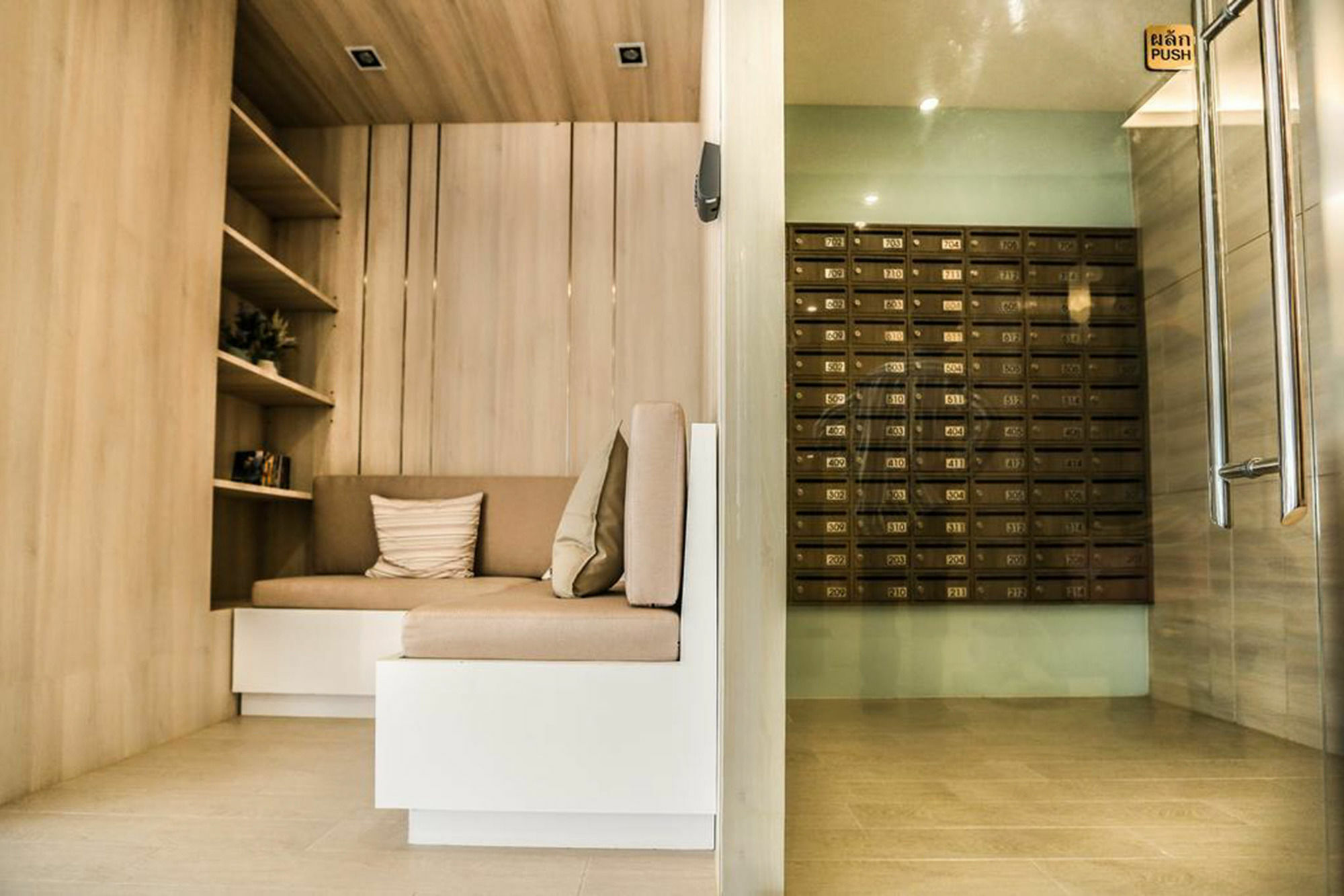 Central Place Serviced Apartment Angsila Chonburi Zewnętrze zdjęcie