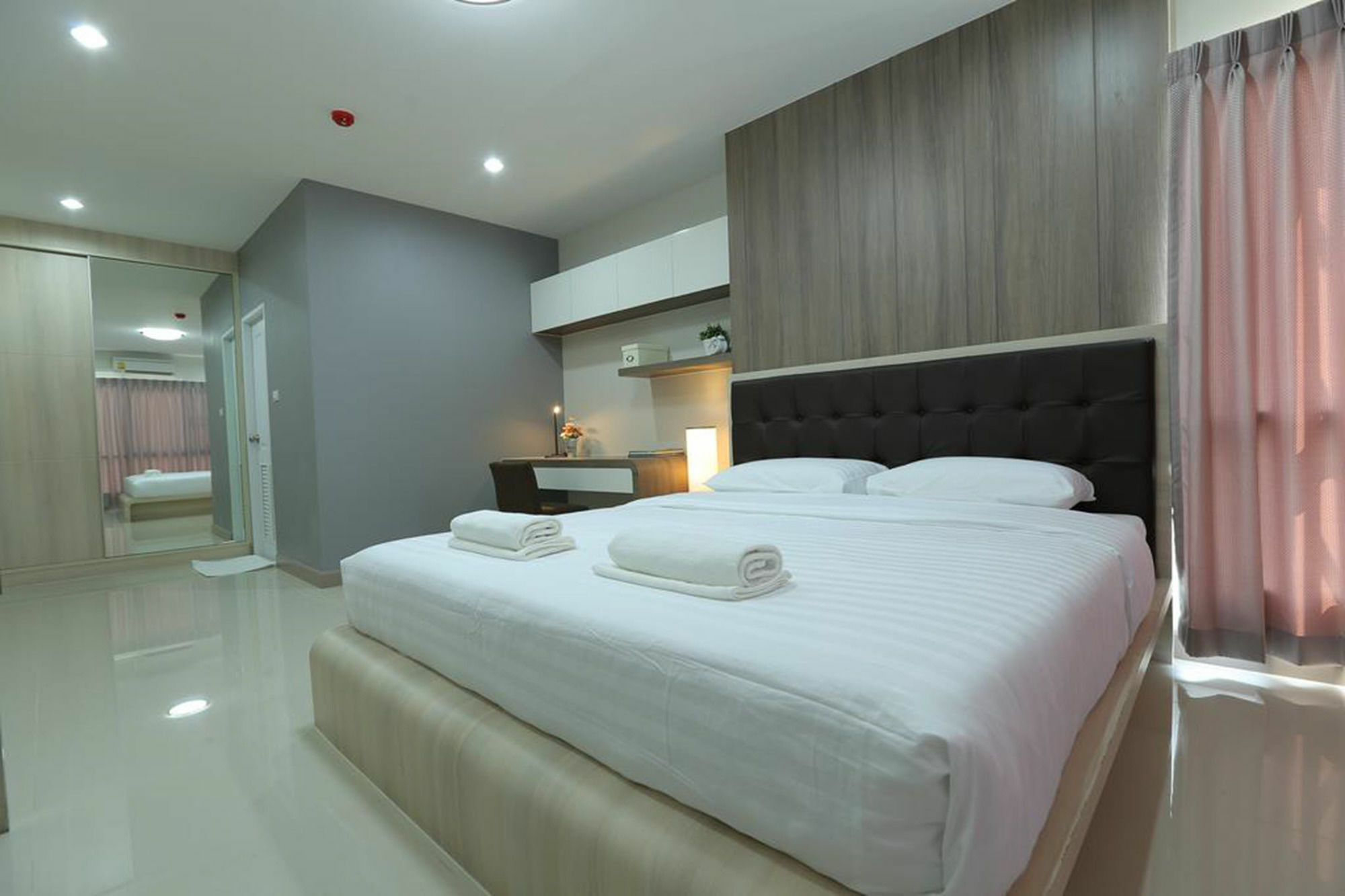 Central Place Serviced Apartment Angsila Chonburi Zewnętrze zdjęcie