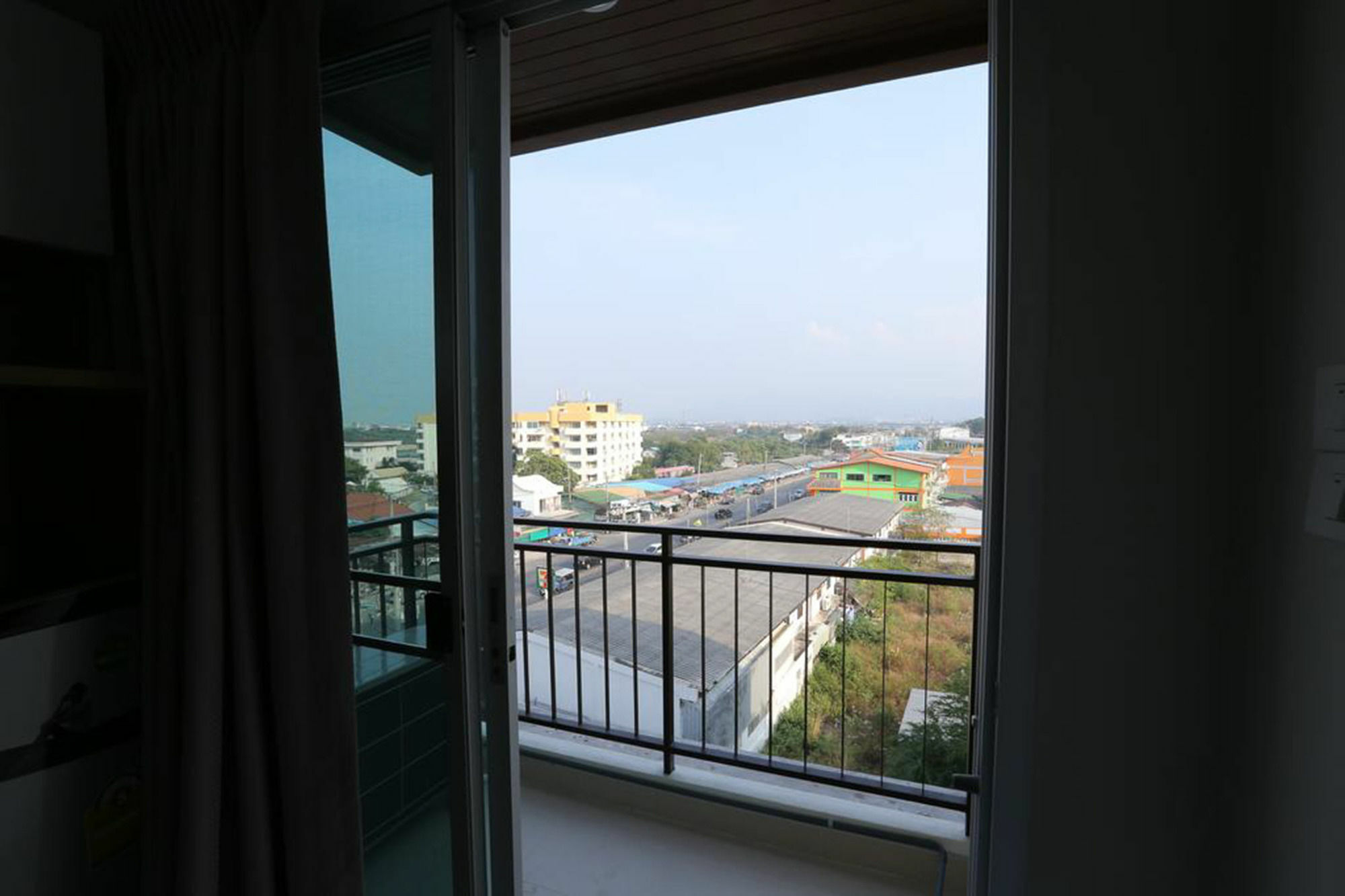 Central Place Serviced Apartment Angsila Chonburi Zewnętrze zdjęcie